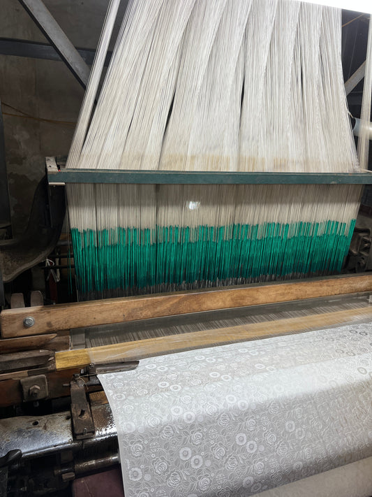 Vietnamese Silk – A unique beauty in the global flow of silk