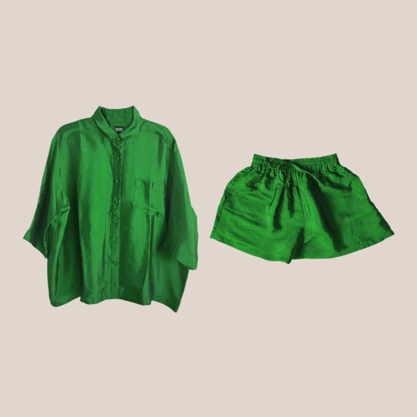 Set Silk Shirt and Shorts
