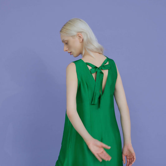 Silk Style Secrets: Dressing Every Body with Elegance